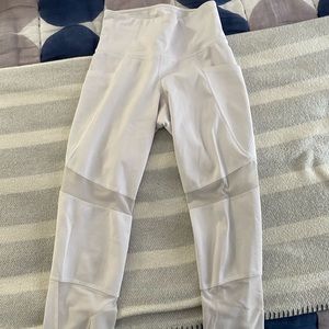 White Athleta leggings. mesh detail. size xxs